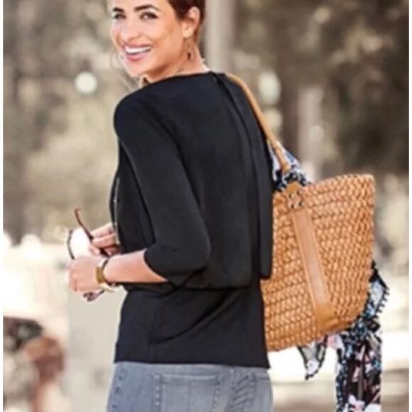 CAbi 5205 ‘Indulgence’ Blouse Black Women’s Size Large - Picture 2 of 7